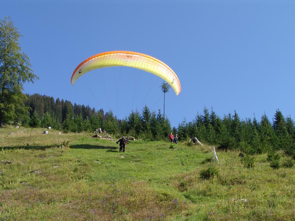 ホテル Camping Und Chalet Saggraben パルファウ エクステリア 写真